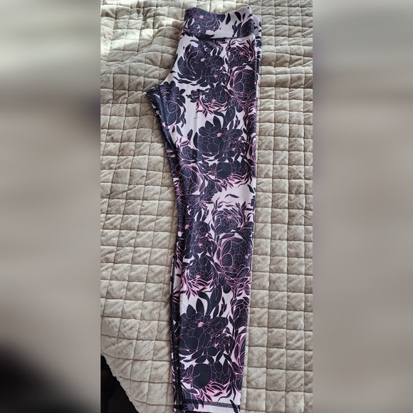 fabletiks Pants - Floral Print Leggings - Black and Pink